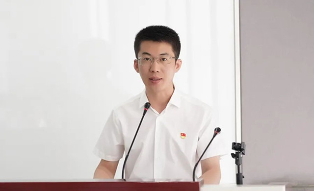 黨委委員、紀委書記楊明來作黨建工作匯報.jpg