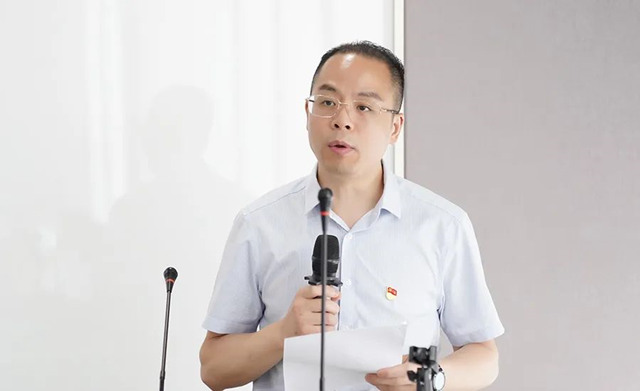 黨委委員、副總裁陳歷忠作主題教育宣貫.jpg